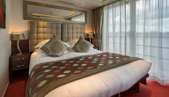 AmaWaterways AmaPrima - Suite 2.jpg